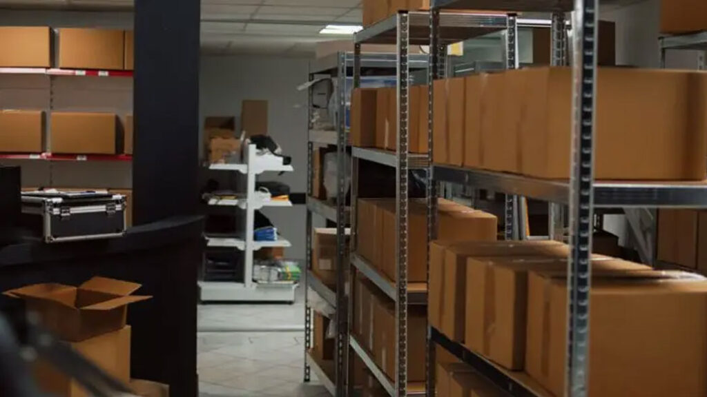 Efficient Inventory Request Workflows through FlexManagers request manager module.