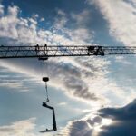 Gap in safety present on US construction sites, shown by study.