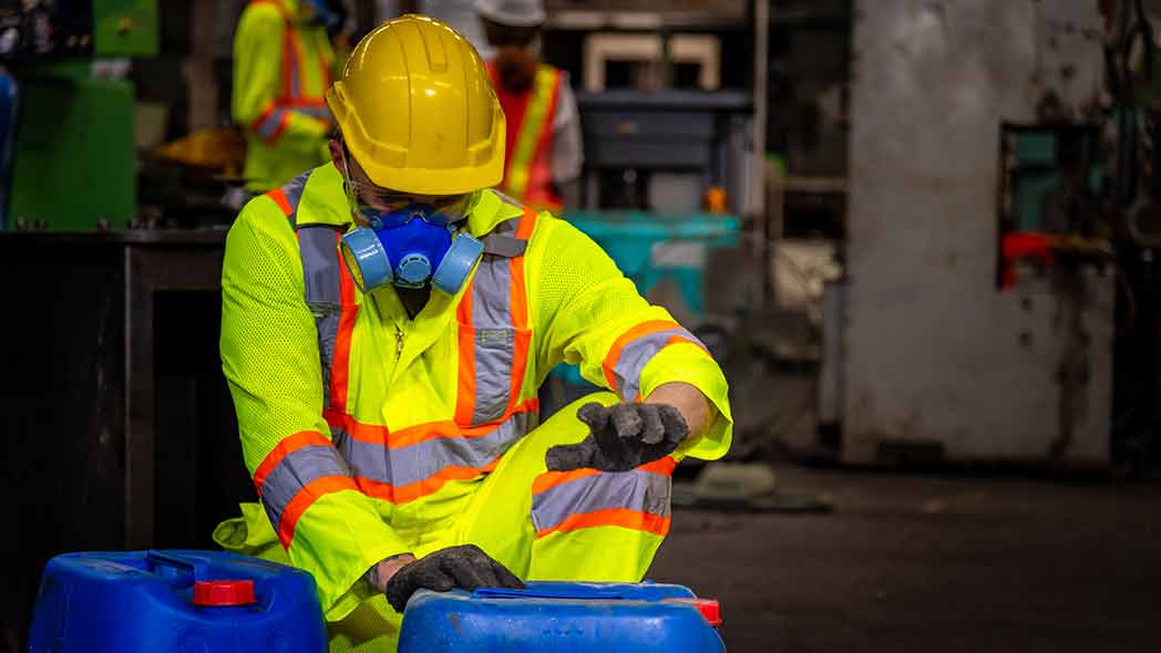 Exposure to hazardous substances is to be tracked in a registry in Ontario.