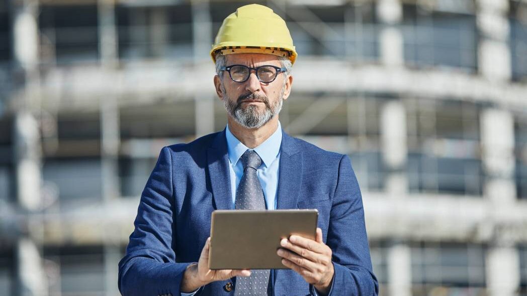 Focused on operations and the running of the organisation, this manager is key for companies.